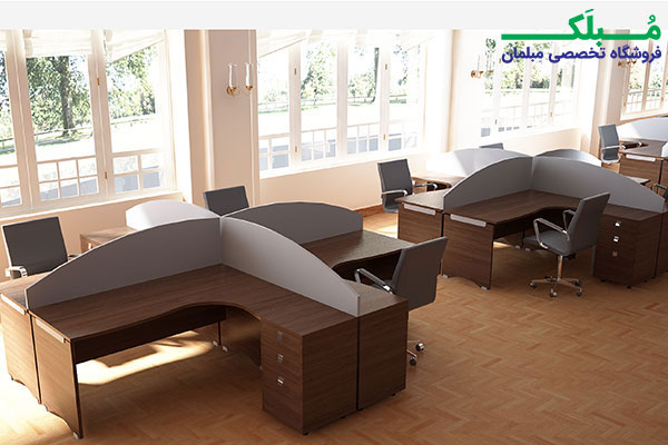 تجهیز یک فضای استارتاپی با استفاده از میز گروهی 4 نفره کارما 13 رنگ بلوطی تیره